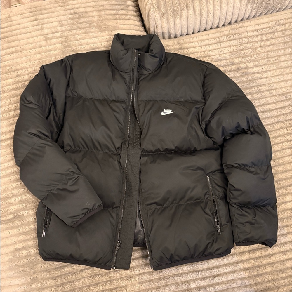 Nike Men's Dark Puffer Jacket